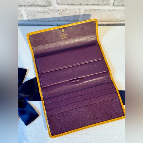 LOUIS VUITTON Yellow Epi leather Wallet international - Picture 4 of 9